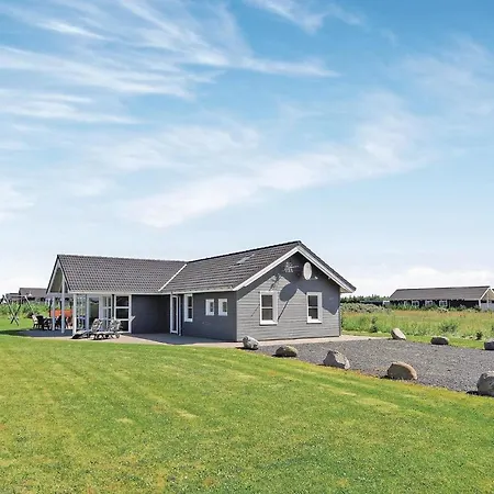 Four Bedroom Holiday In